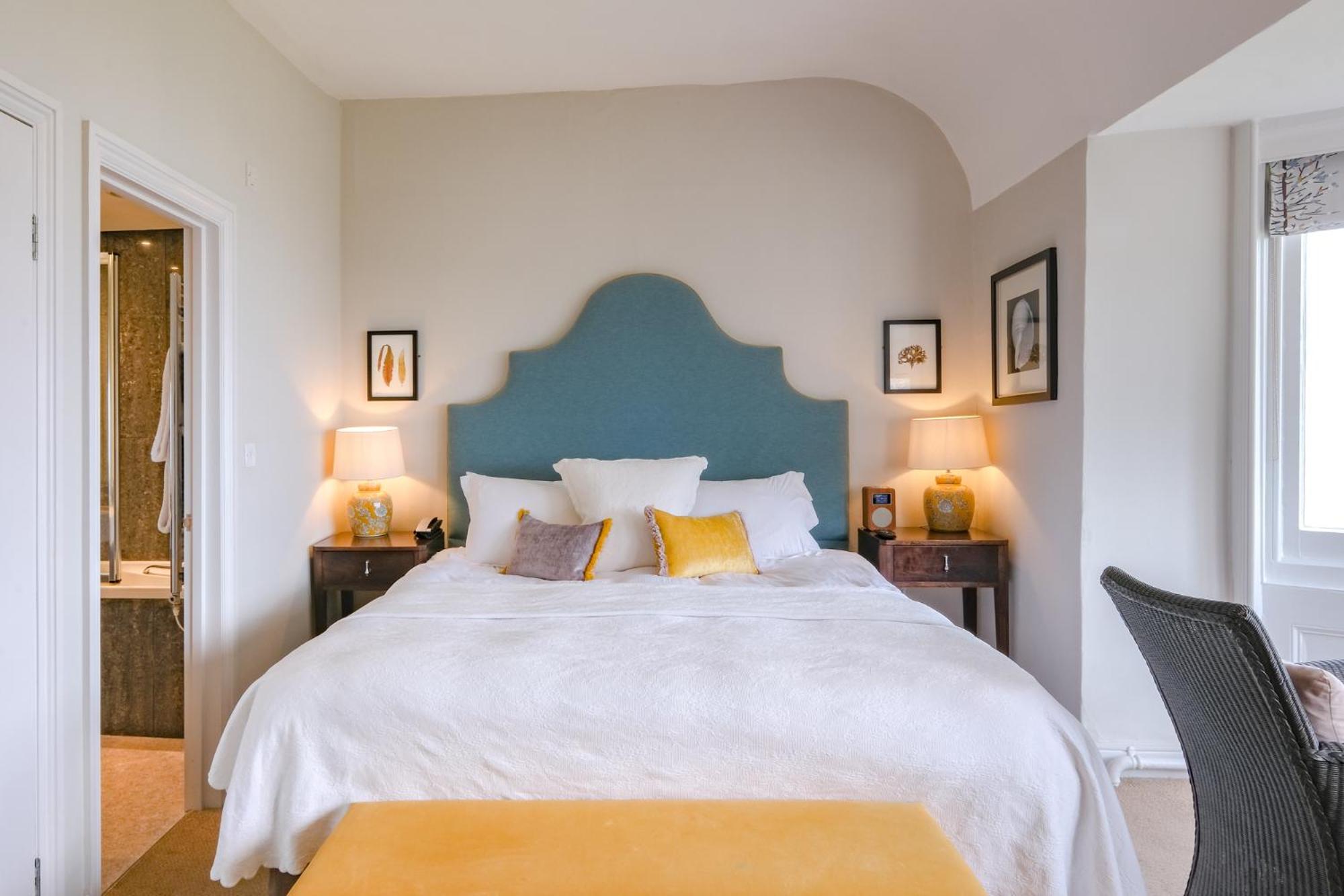 Alexandra Hotel & Restaurant Lyme Regis Bagian luar foto