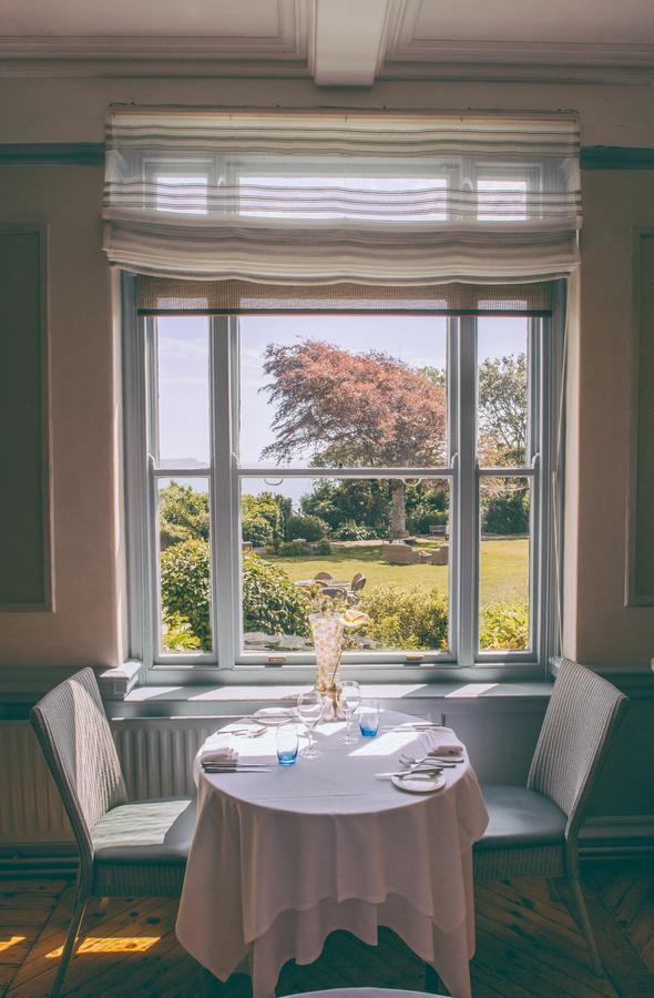 Alexandra Hotel & Restaurant Lyme Regis Bagian luar foto
