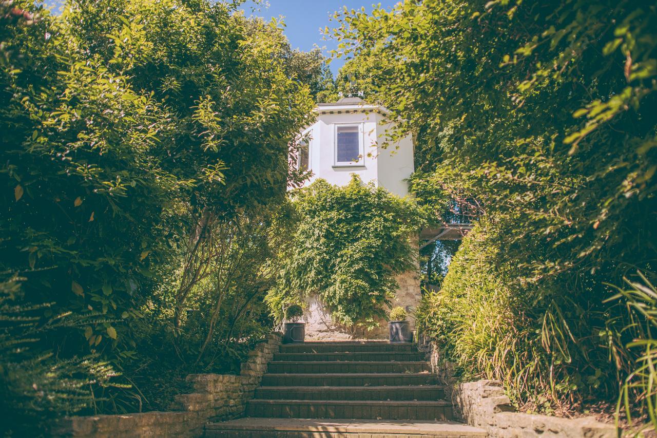 Alexandra Hotel & Restaurant Lyme Regis Bagian luar foto
