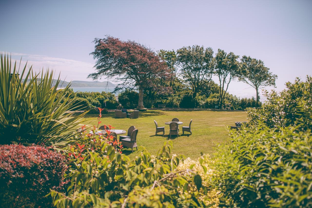 Alexandra Hotel & Restaurant Lyme Regis Bagian luar foto