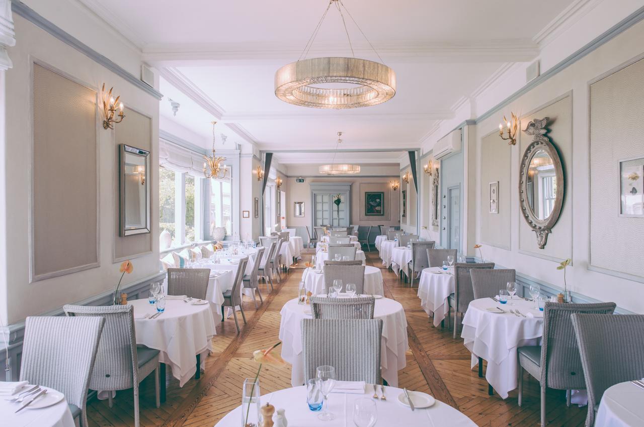 Alexandra Hotel & Restaurant Lyme Regis Bagian luar foto